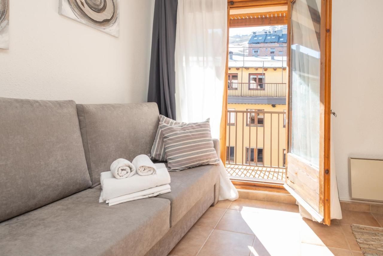 Apartamentos Vaquers Mikka 3000 パス・デ・ラ・カサ エクステリア 写真