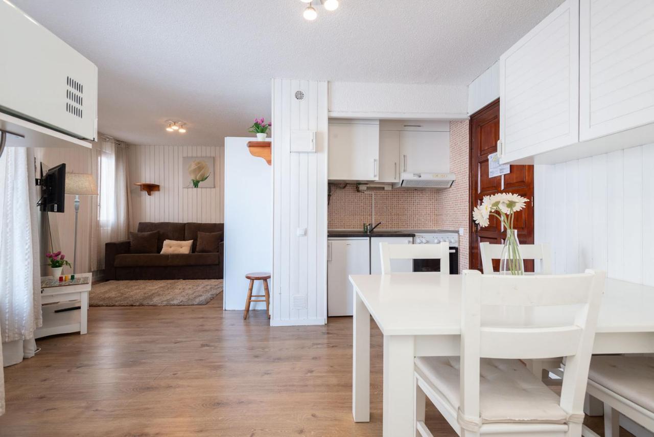 Apartamentos Vaquers Mikka 3000 パス・デ・ラ・カサ エクステリア 写真