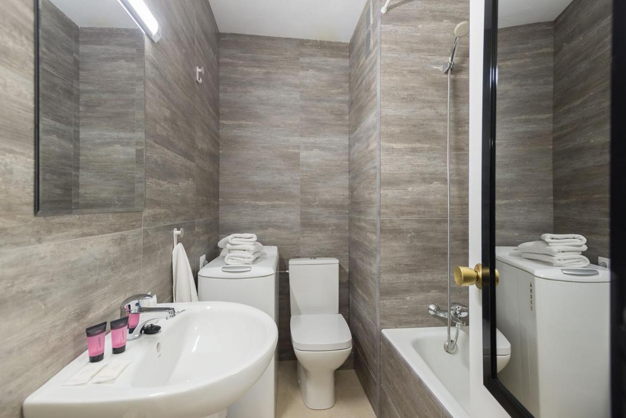 Apartamentos Vaquers Mikka 3000 パス・デ・ラ・カサ エクステリア 写真